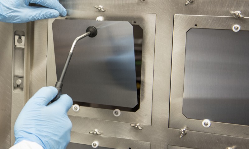 Perovskite tandem solar cells in production