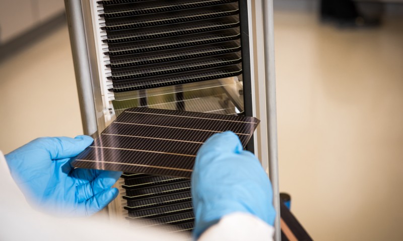 Oxford PV hits new world record for solar cell